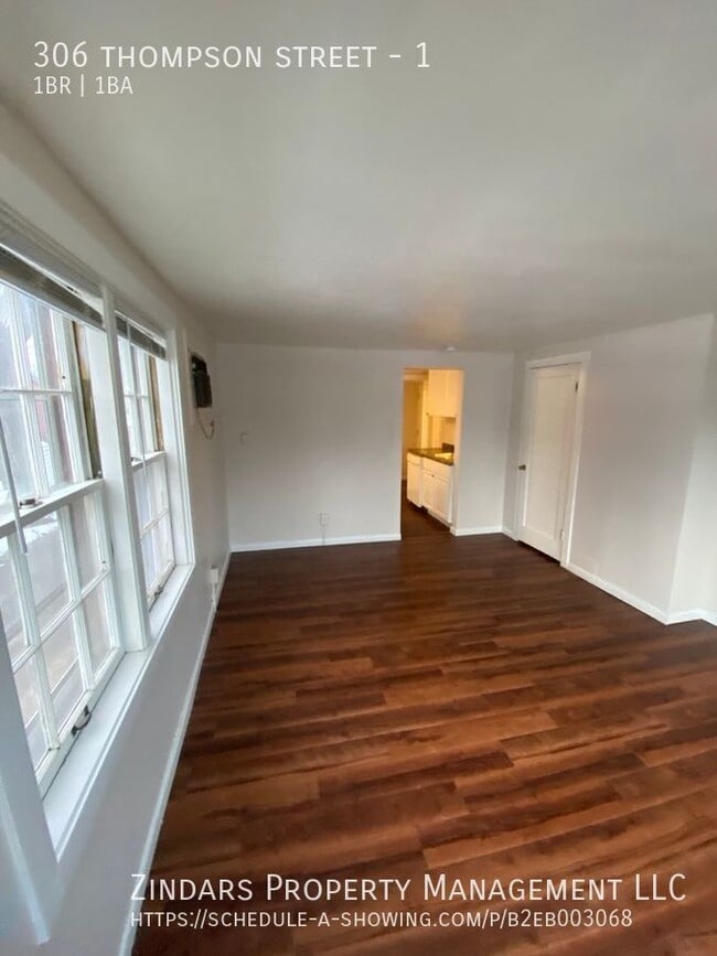 Building Photo - 306 Thompson St Unit 1
