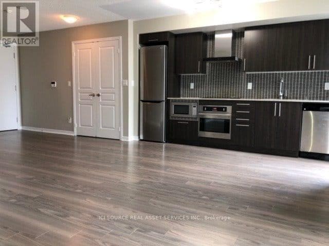 Photo - 352 Front St W Unit 810