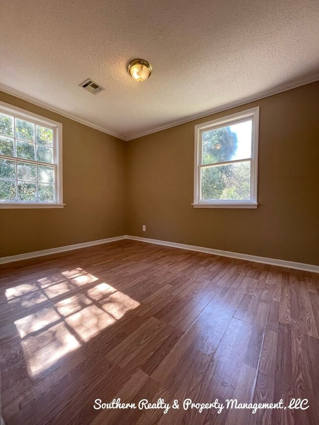 Photo - Bradley Drive in Oak Forest