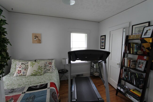 Photo - Beautiful 2-bedroom Charmer in Aksarben