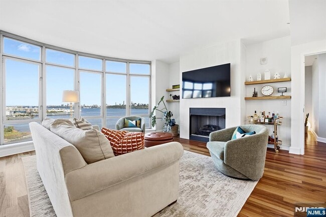 Photo - 8100 River Rd Unit 1203