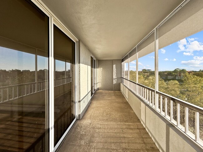 Photo - Prime Clearwater Condo for Rent at Crystal Bay - 1bed | 1 bath