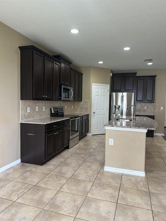 Photo - 3034 Winglewood Cir