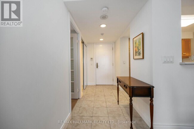 Photo - 880 Grandview Way Unité 705