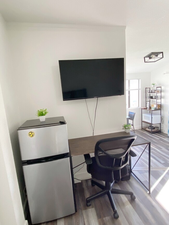 Photo - 416 N Lee Ave