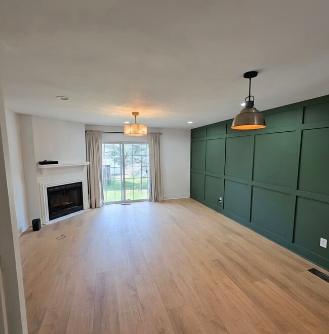 Building Photo - 221 Malloy Ln Unit Condo at McNeil Farms