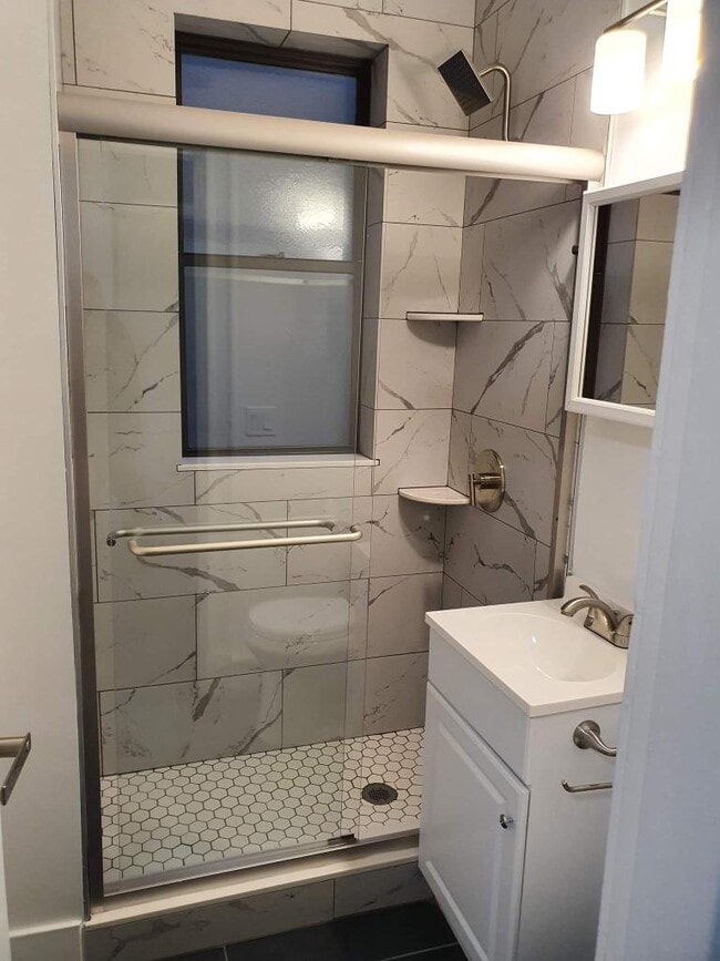 Photo - 81 Park Dr Unit 1