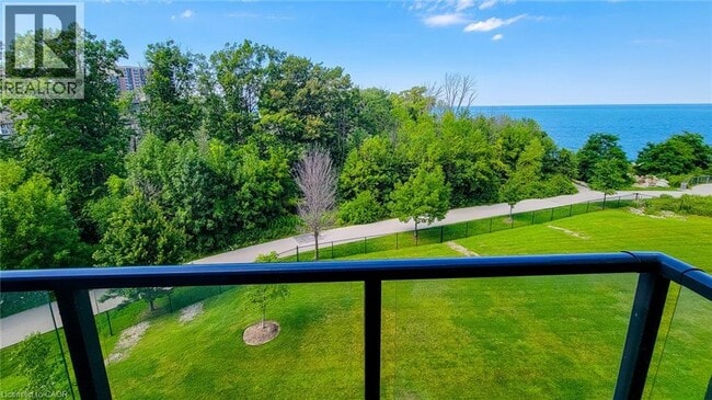 Photo - 125 Shoreview Pl Unit 424