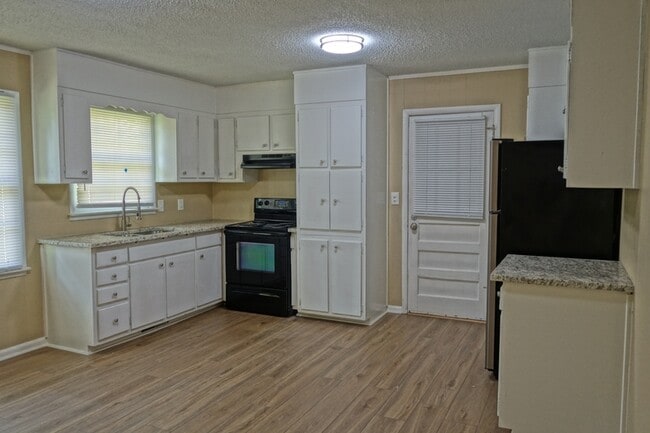 Photo - 2505 Piney Branch Rd NW