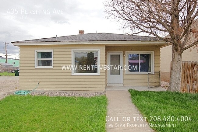 Building Photo - 435 Pershing Ave Rental