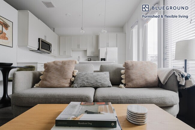 Photo - 212 W Highland Mall Blvd Unit SI FL2-ID276