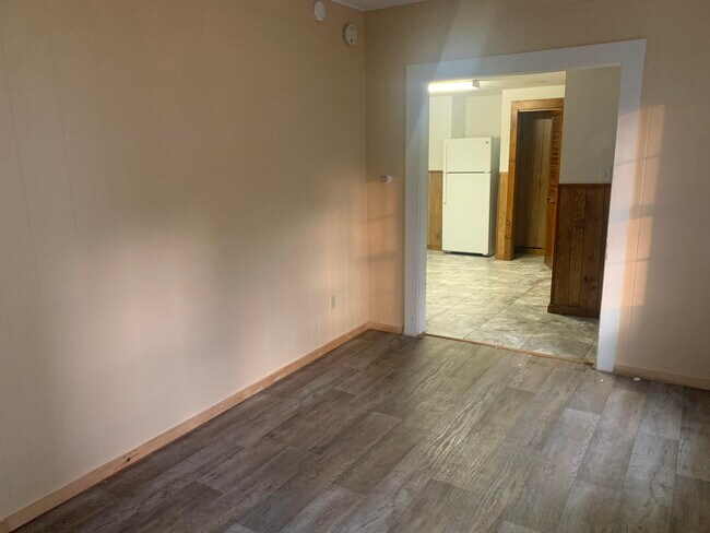 Photo - 22 Spring St