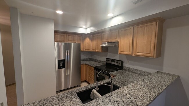 Photo - 2024 104th St SW