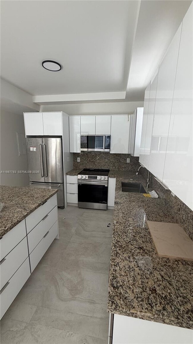 Photo - 102 SW 102nd Pl