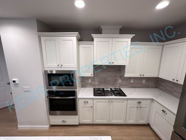 Photo - Charming 3-Bedroom Retreat with 2.5 Baths in Serene Happy Valley Locale!