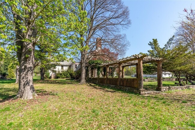 Photo - 203 Store Hill Rd