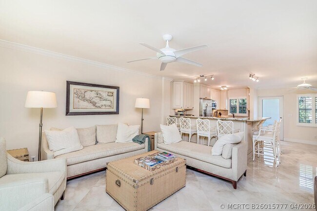 139 Sunrise Ave Unit 2020