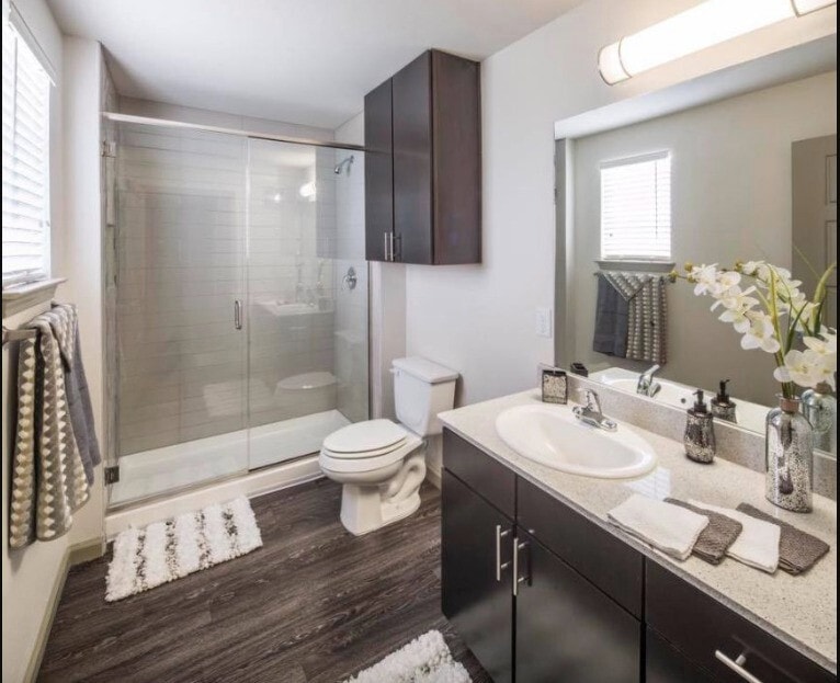 Photo - 15405 Long Vista Dr