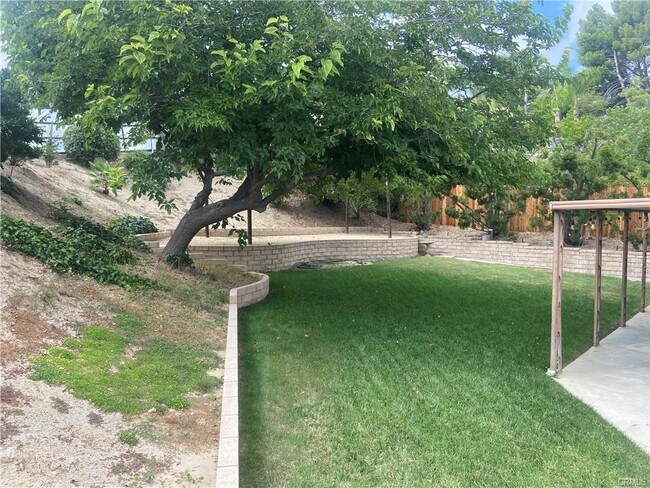 Building Photo - 12551 Henzie Pl