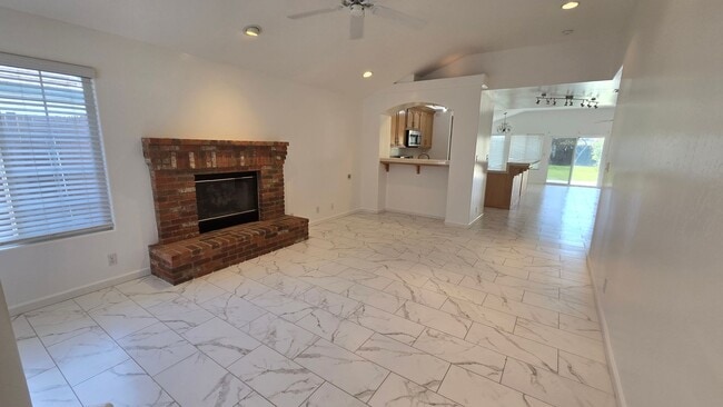 Photo - 10315 Cheyenne Dr