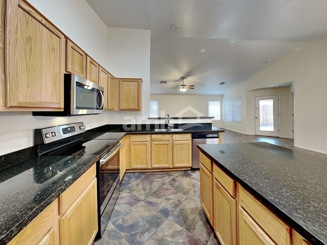 Photo - 15912 W Carmen Dr