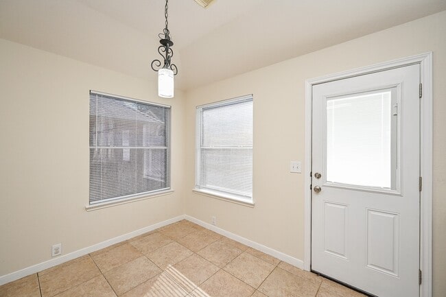 Photo - 2726 Redwick Dr