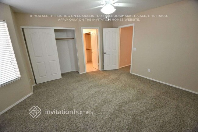 Photo - 8808 E Des Moines St