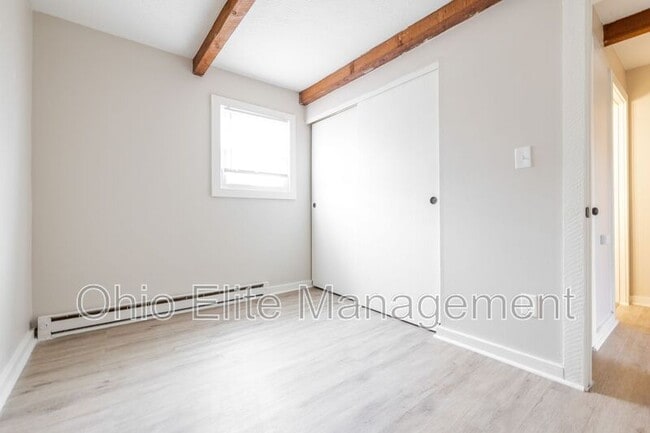 Photo - 3088 Grasmere Ave