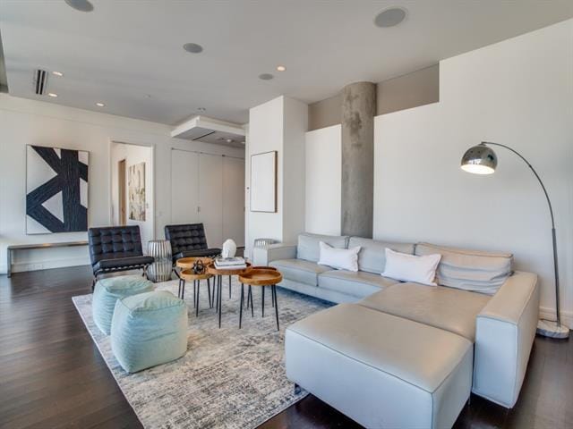 Photo - 2408 Victory Park Ln Unit 737