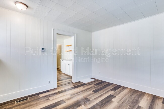 Photo - 1204-1206 N Jefferson Ave