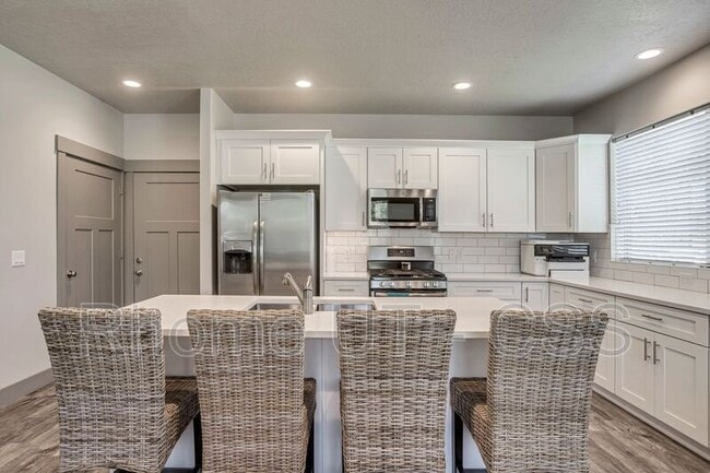 Photo - 12710 Roll Save Ln