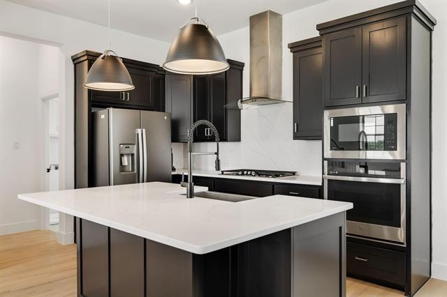 Photo - 9303 Easy St