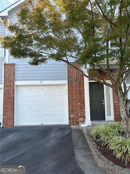 Photo - 104 Vinings Forest Cir SE