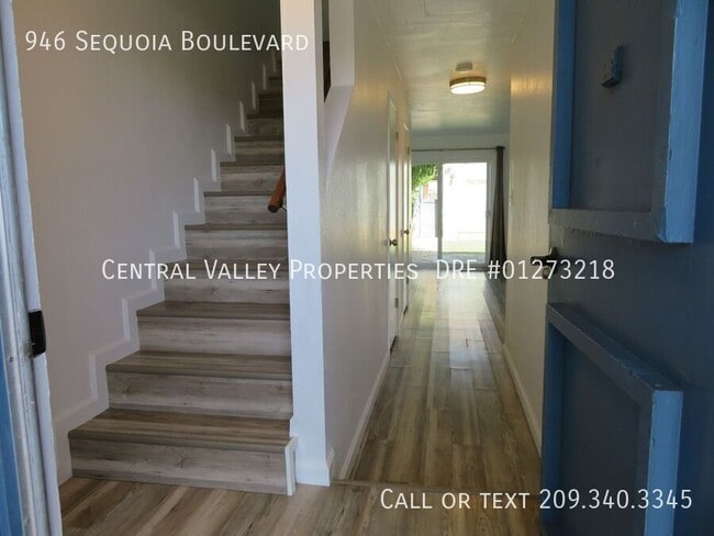 Photo - 946 Sequoia Blvd