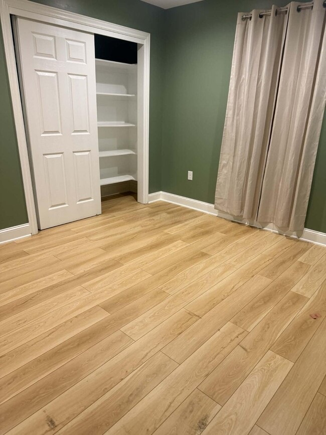 Photo - 524 S Oakley Ave