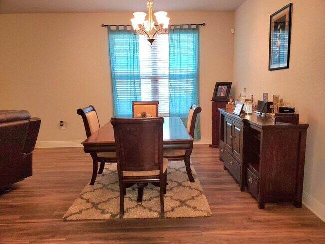 Photo - WOW! Incredible 3/2 Open Floor Plan home located in Desired Millview Estates III Subdivision.