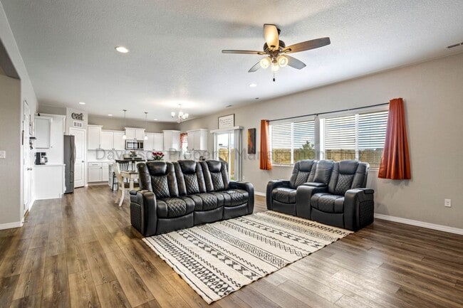 Photo - 8747 Bynum Dr