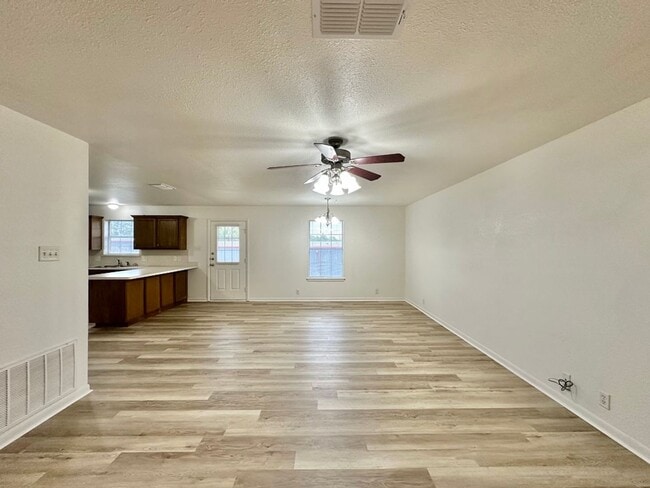 805 Hickory St Unidad B