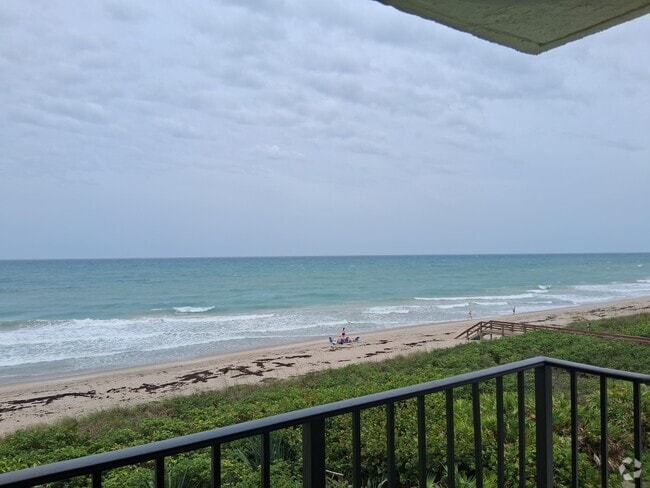 Building Photo - 9400 S Ocean Dr Unit 405 Rental