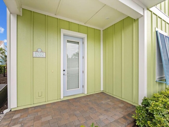 Photo - 8092 Knee Deep Rd