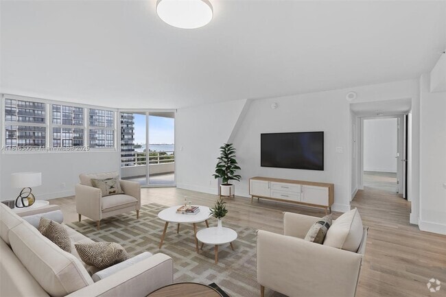 Building Photo - 555 NE 34th St Unit 902 Rental