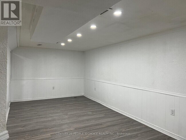 Photo - 534 Lana Terrace