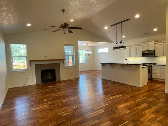 Photo - Beautiful Single-Level 3-Bedroom, 2-Bath Home in Sisters, Oregon