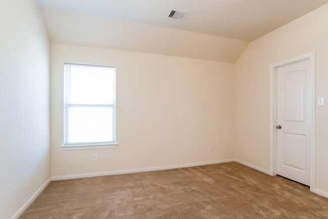 Photo - 3014 Rose Trace Dr