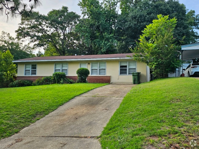 Building Photo - 315 47th St Rental