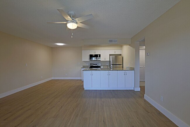 Photo - Mystic Gardens 5311-1112 Unit 5311 Summerlin Road 1112 Fort Myers, FL 33919