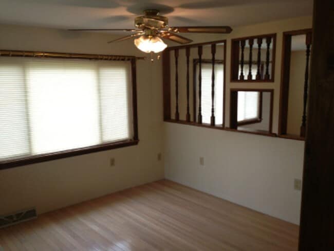 Building Photo - 2422 41st St NW Rental