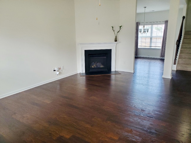 Photo - 814 Hillsdale Ave