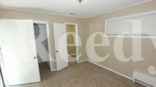 Photo - 797 Carson St