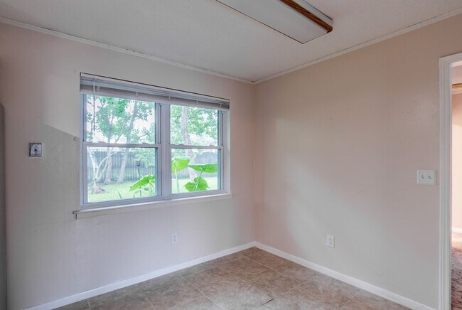 Photo - Close to Corry Station Naval Base!